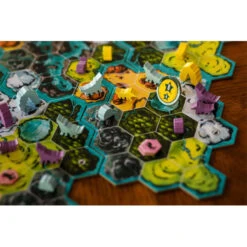 The Wolves -Z Man Games Store pan202203 3